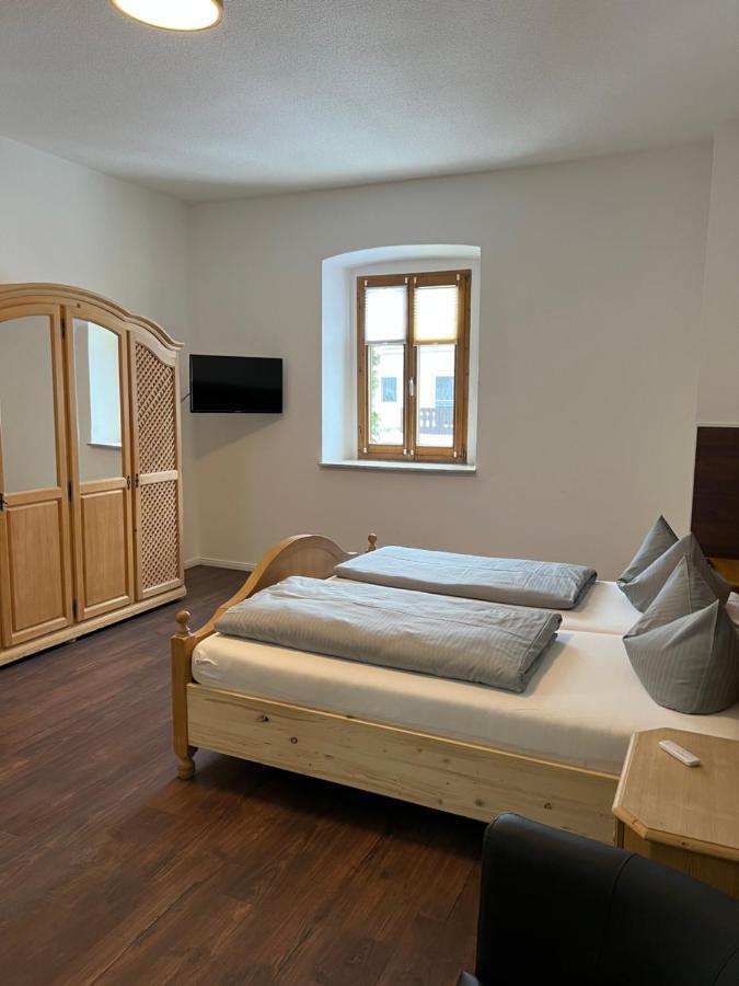 Gasthof Loewen Пфронтен Екстериор снимка